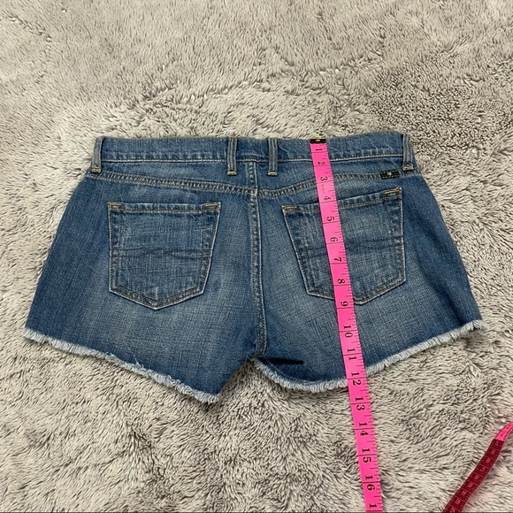 Lucky Brand Malibu Shorts - Picture 5 of 7